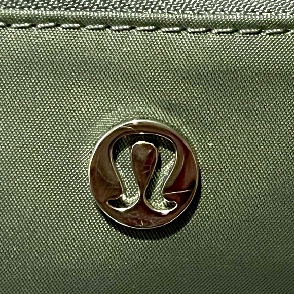 Lululemon Dual Pouch Grey Sage Green Wristlet Bag